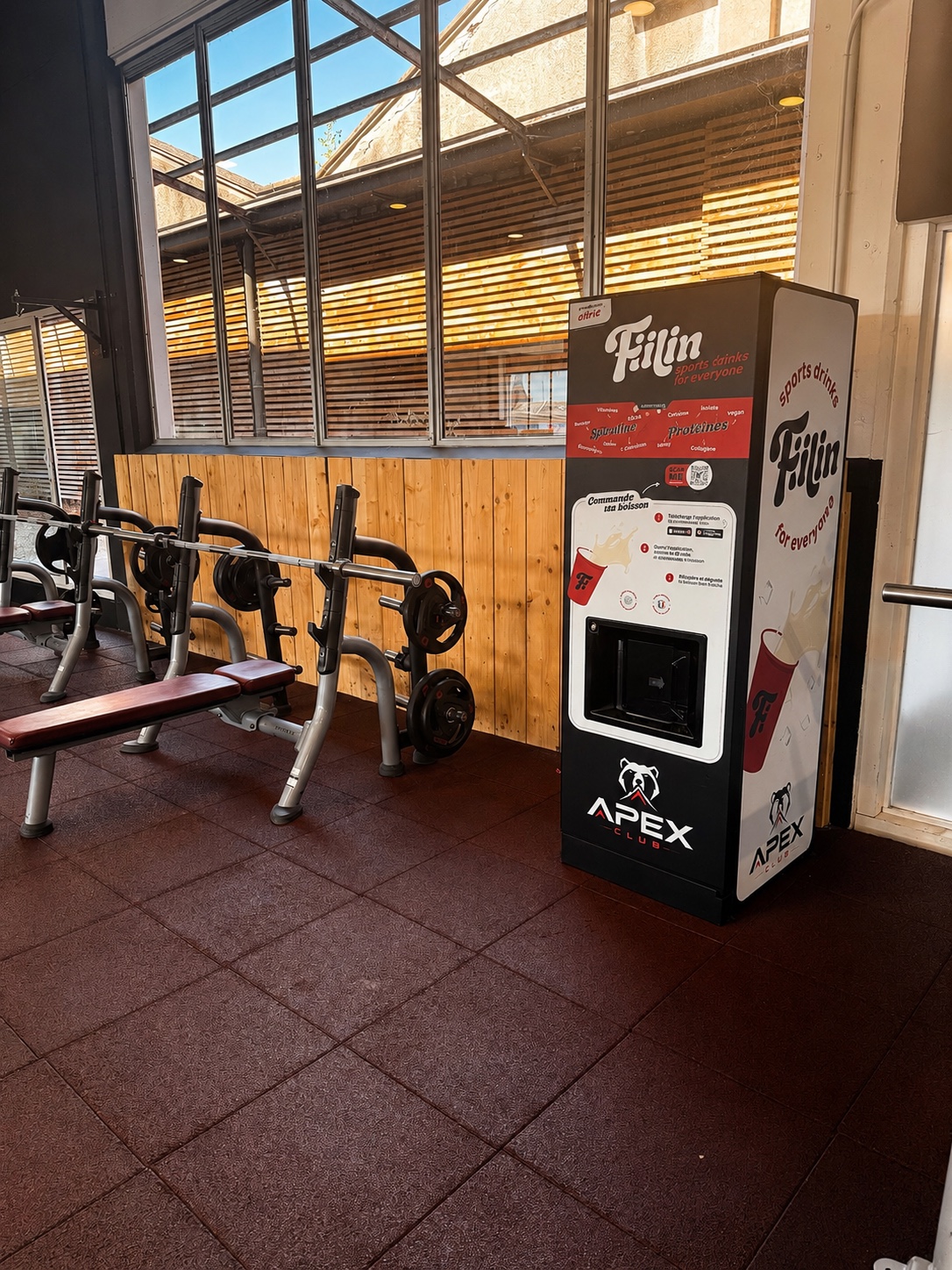 Fontaine à boissons sportives Fiilin installée chez APEX CLUB